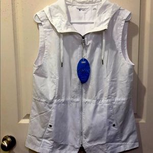 Greg Norman Women’s Waterproof Golf Vest